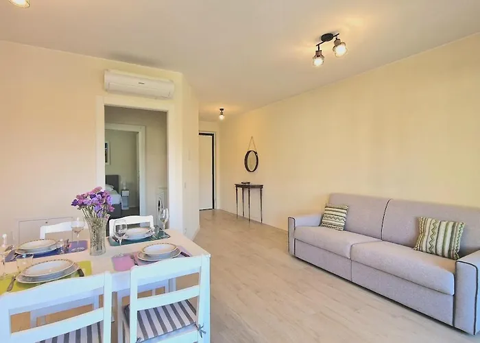 Franca Pool 아파트 바르돌리노