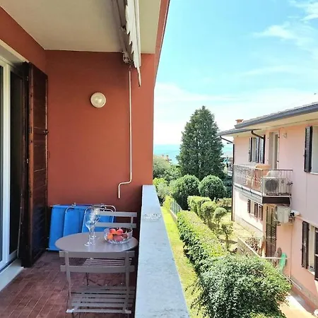 Franca Pool Bardolino